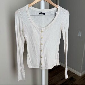 Abercrombie & Fitch Ribbed White Long Sleeve Button Up Tee Small